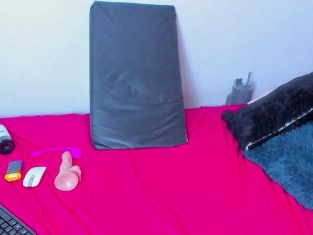 madelinsquit live cam on BongaCams