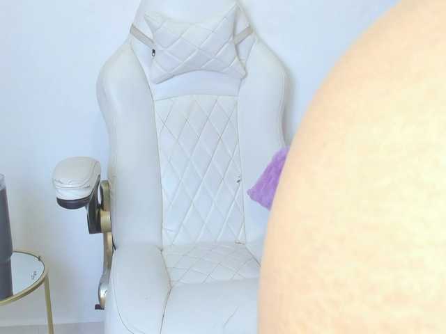 madelinsquit live cam on BongaCams