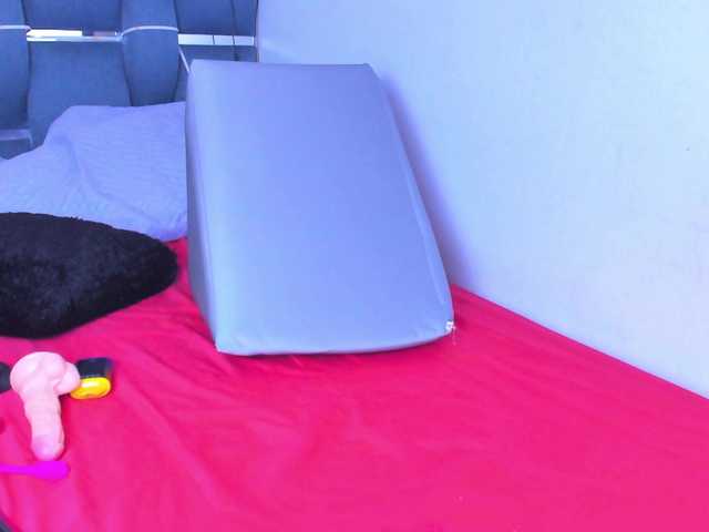 madelinsquit live cam on BongaCams