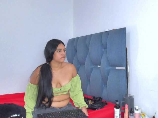 madelinsquit live cam on BongaCams
