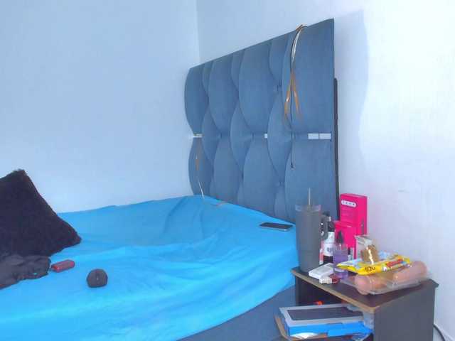 madelinsquit live cam on BongaCams