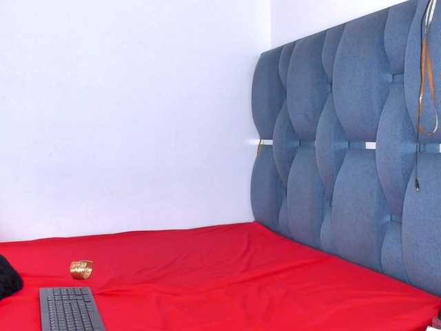 madelinsquit live cam on BongaCams