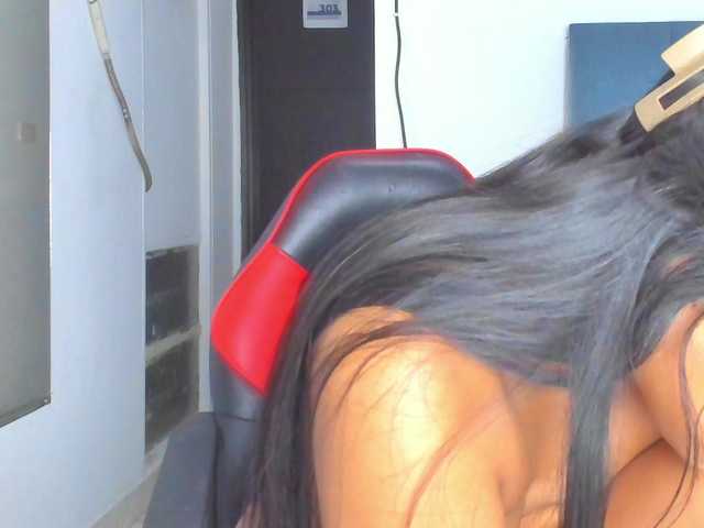 madelinsquit live cam on BongaCams