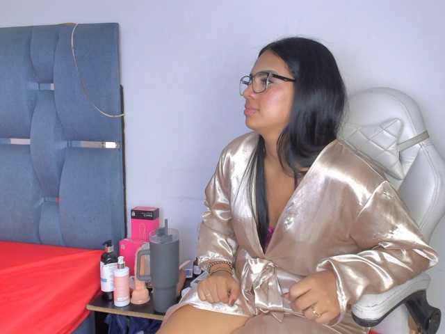 madelinsquit live cam on BongaCams