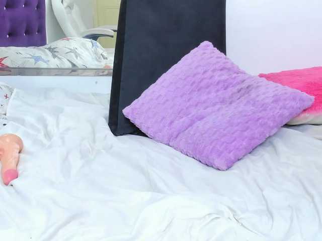 madelinsquit live cam on BongaCams