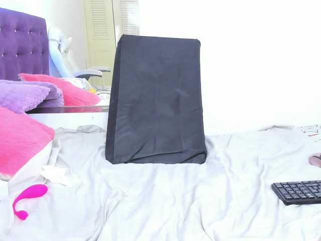 madelinsquit live cam on BongaCams