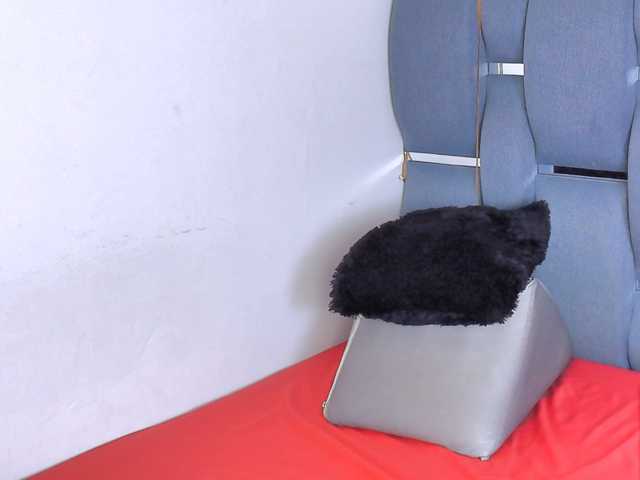 madelinsquit live cam on BongaCams