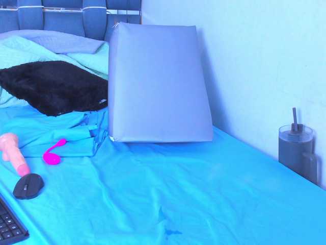 madelinsquit live cam on BongaCams