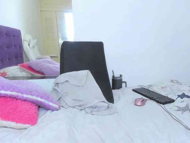 madelinsquit webcam