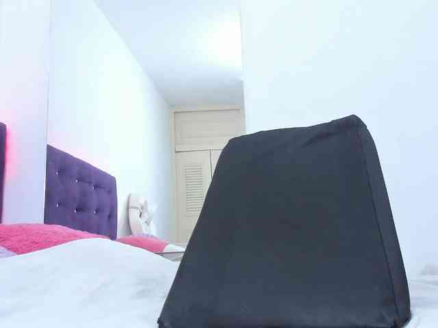madelinsquit webcam