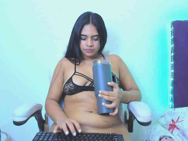 madelinsquit webcam