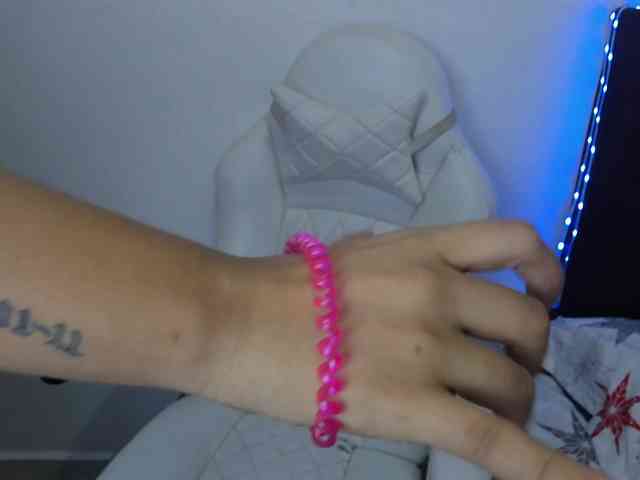 madelinsquit webcam