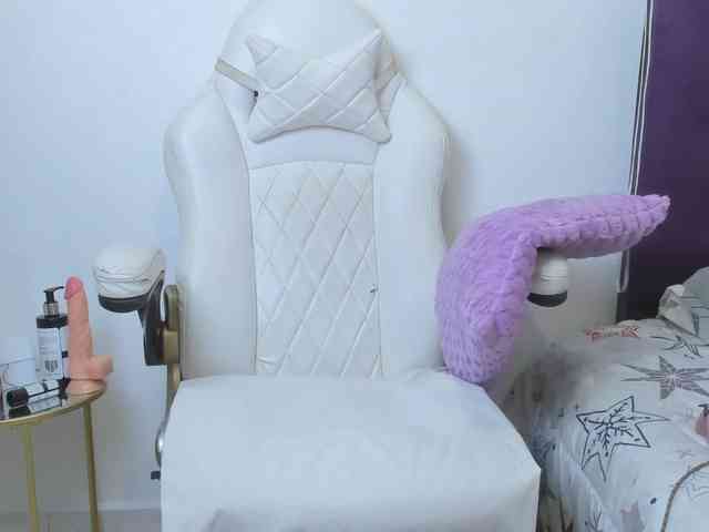 madelinsquit webcam