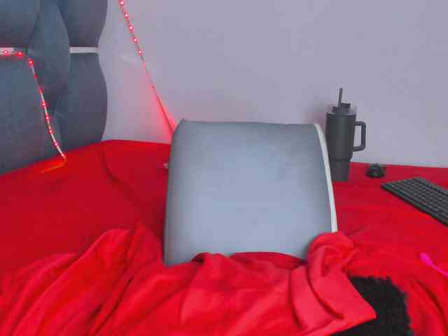 madelinsquit webcam