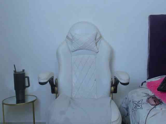madelinsquit webcam