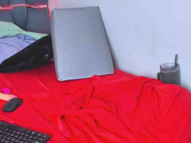 madelinsquit webcam