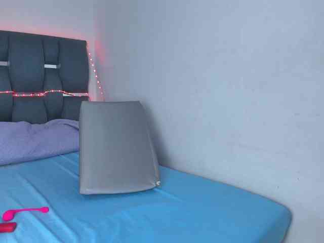 madelinsquit webcam