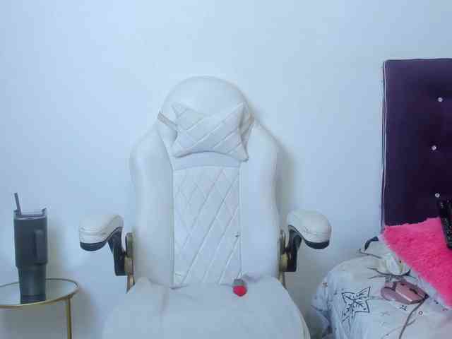 madelinsquit webcam