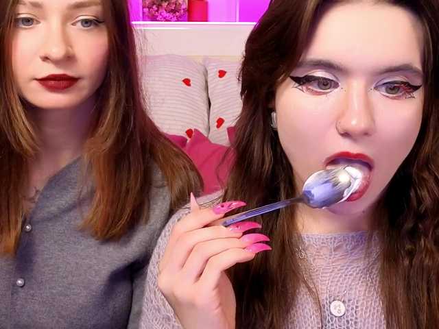 Sex chat gratuit in direct cu MaoandLulu pe BongaCams