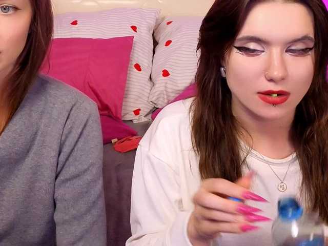 MaoandLulu's BongaCams show and profile