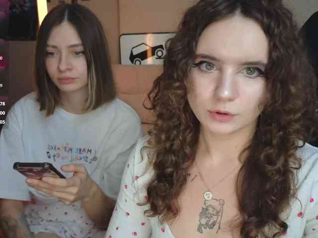 MaoandLulu webcam