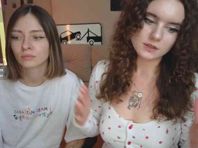 MaoandLulu webcam