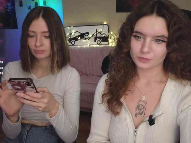 MaoandLulu webcam
