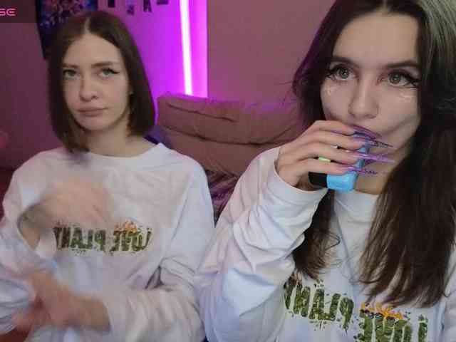 MaoandLulu webcam