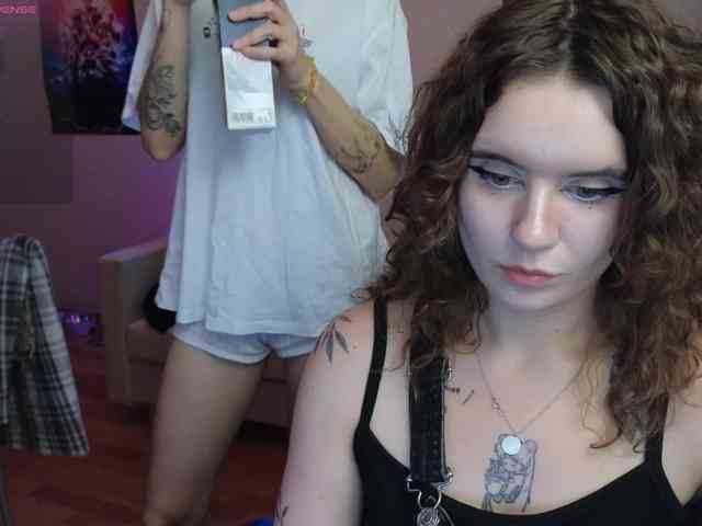 online web cam show MaoandLulu