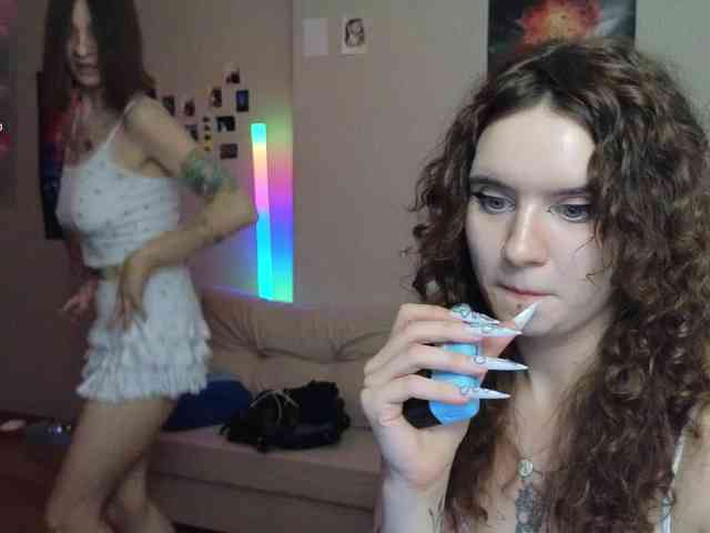MaoandLulu webcam