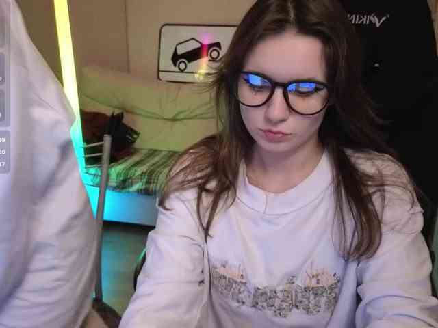 online web cam show MaoandLulu