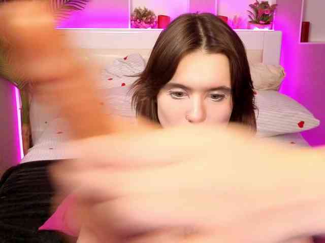 online web cam show MaoandLulu