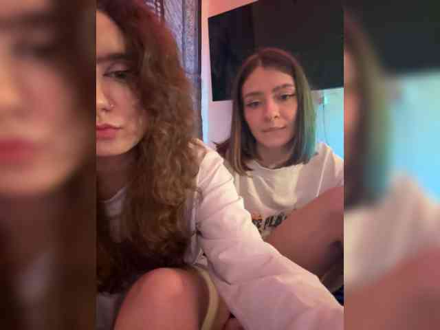 MaoandLulu webcam