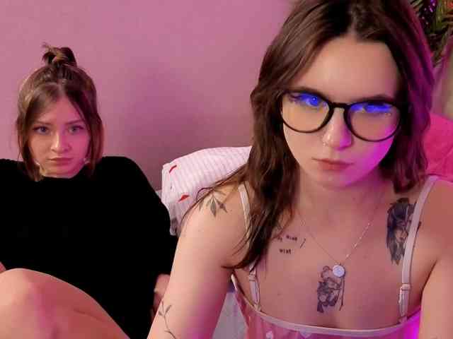 MaoandLulu webcam