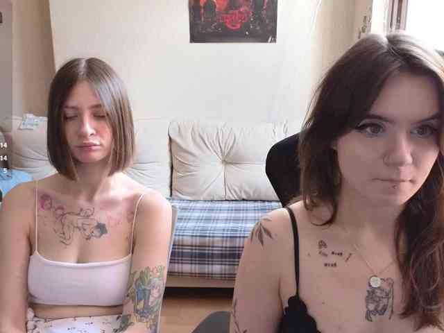 MaoandLulu Live Webcam on BongaCams