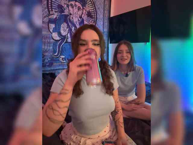 MaoandLulu webcam