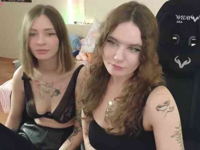 MaoandLulu webcam