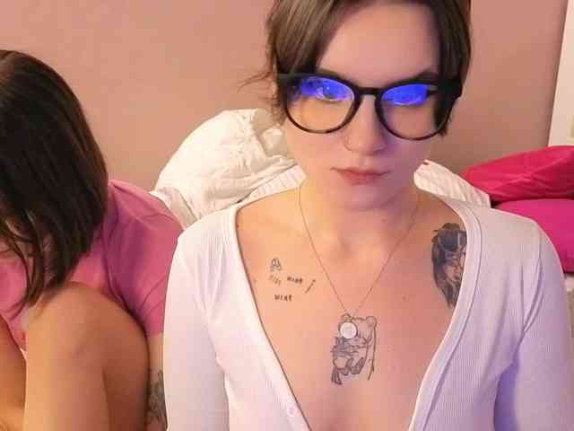 MaoandLulu Live Webcam on BongaCams