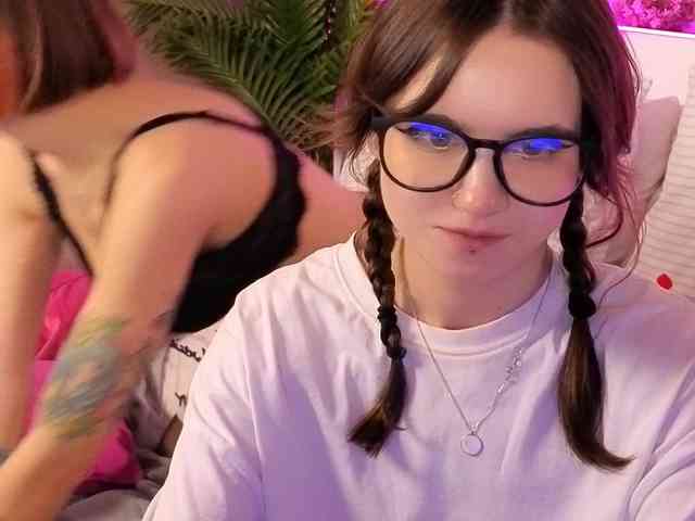 MaoandLulu webcam