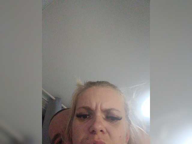 AstahichAlena's BongaCams show and profile