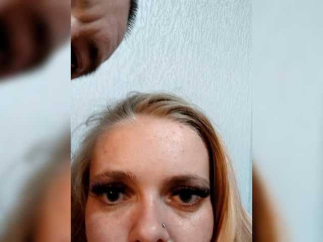 AstahichAlena's BongaCams show and profile