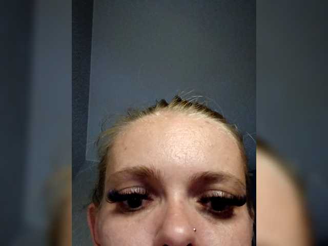 AstahichAlena's BongaCams show and profile