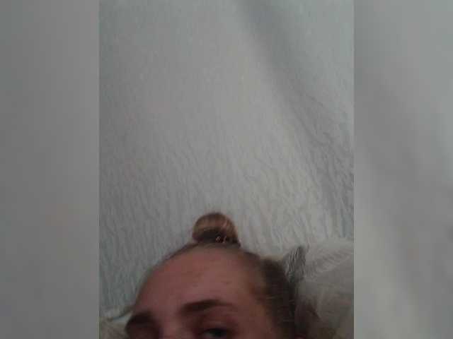 AstahichAlena Live Cam on BongaCams