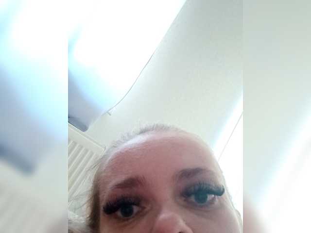 AstahichAlena's BongaCams show and profile