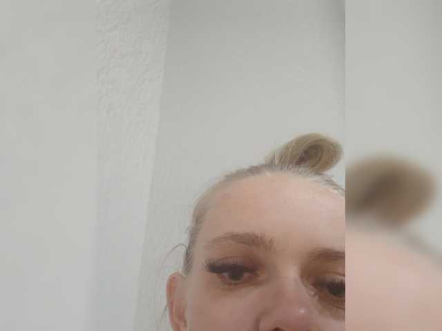 go to chat with Paradox9408