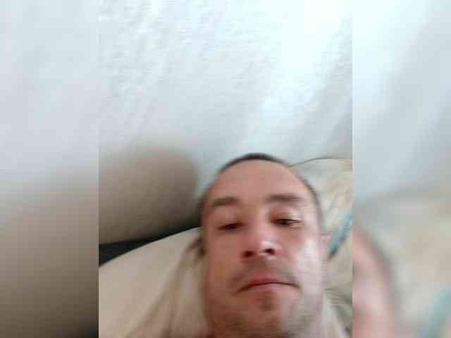 AstahichAlena webcam