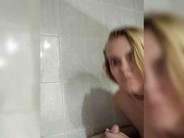 Adrenalinki0816 webcam