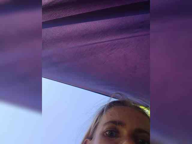 Adrenalinki0816 webcam