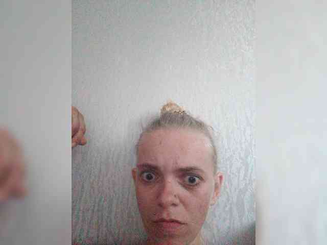 Adrenalinki0816 webcam