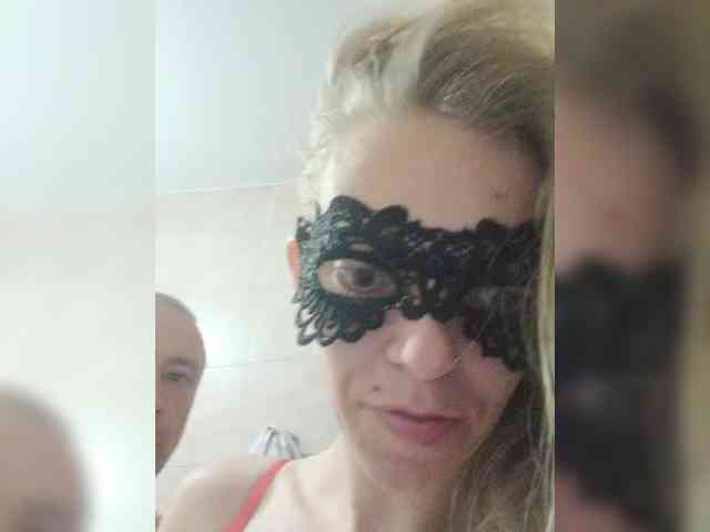 Adrenalinki0816 webcam